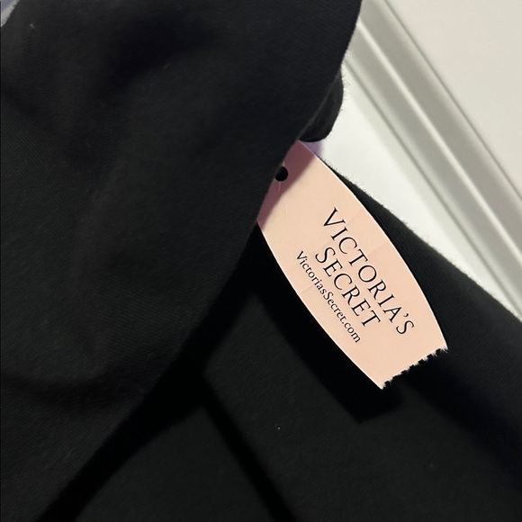 Victoria’s Secret fold over flare yoga pants - Picture 6 of 6